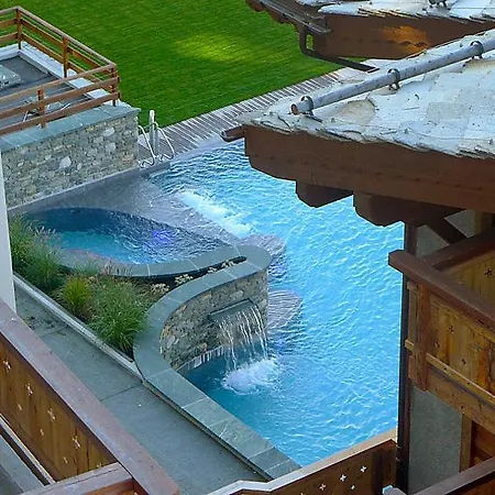 Haute Sleeps 8 Pool Wifi Lägenhet Nendaz