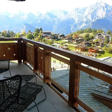 公寓 Haute Sleeps 8 Pool Wifi 南达